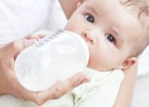 Introduce Bottle milk to baby