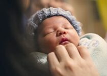 When To Start Putting Baby Down Awake